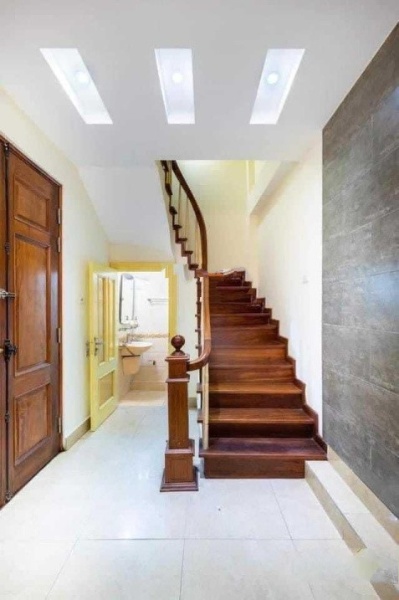 Bán nhà 6 tầng 25 m² tại Đường Trần Quốc Toản, Phường Trần Hưng Đạo, Hoàn Kiếm, Hà Nội